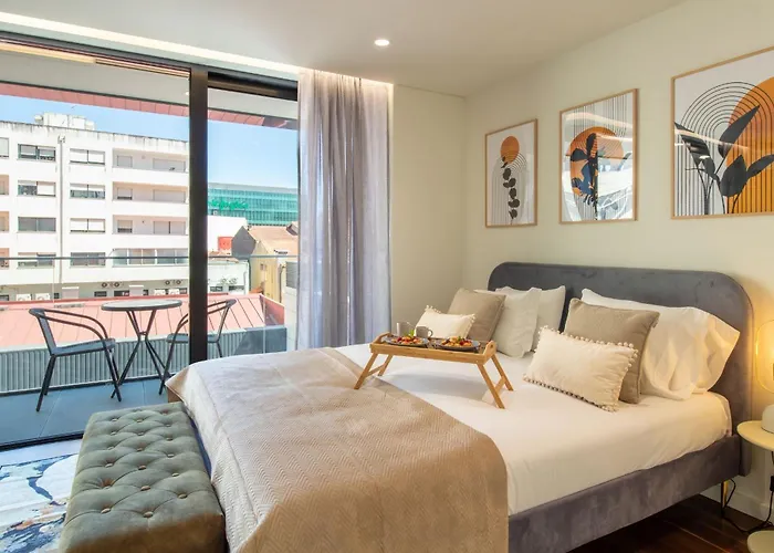 Hilcrown 39 By Lovelystay