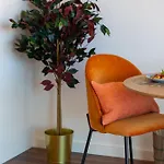 Hilcrown 39 By Lovelystay *