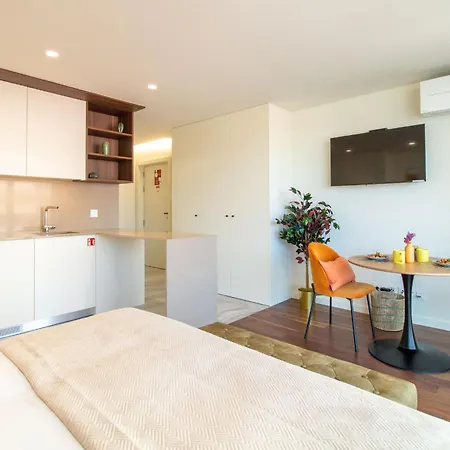 Hilcrown 39 By Lovelystay Vila Nova de Gaia