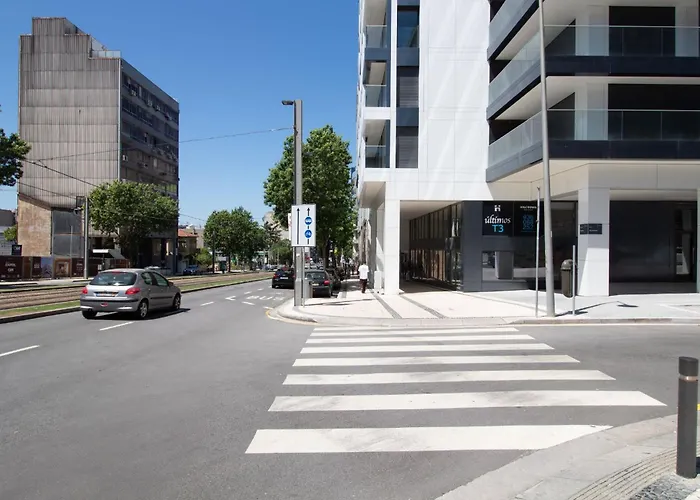 Hilcrown 39 By Lovelystay